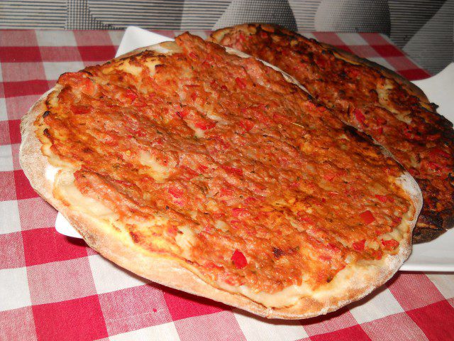 Ukusna turska pica