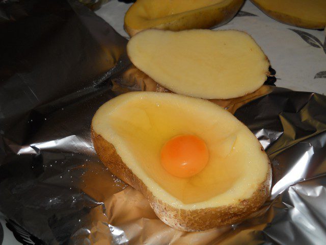 Pečeni krompir sa jajima