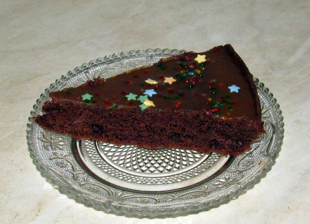 Čokoladni kolač sa glazurom