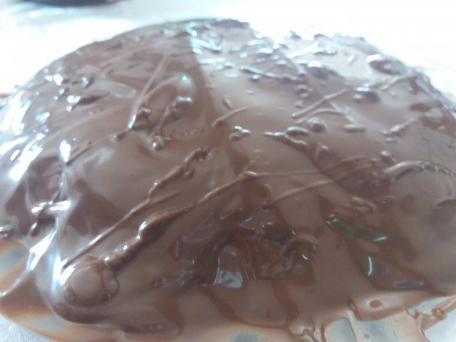 Čokoladna keks torta
