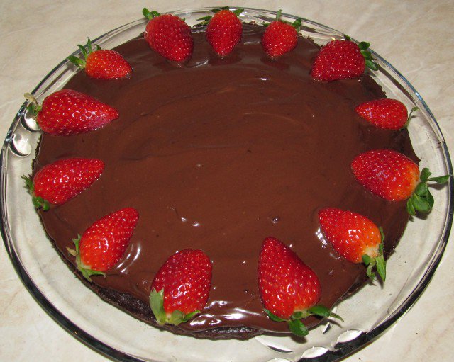 Čokoladna torta za čokoladne manijake