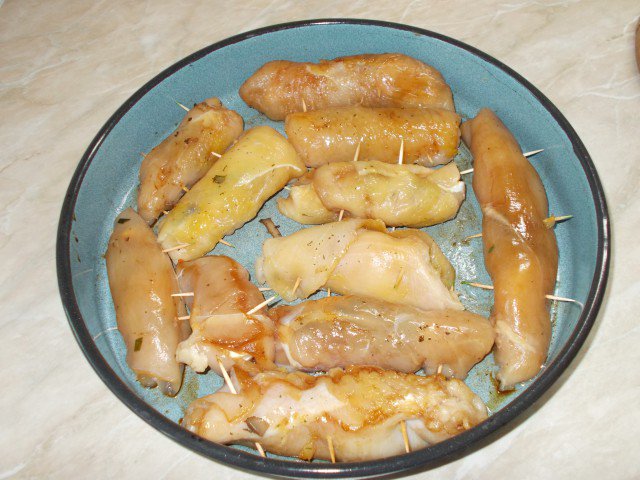 Pohovani rolati od piletine