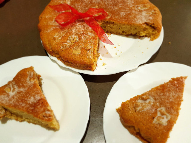 Tradicionalan kolač sa Malage (Torta Malagueña)