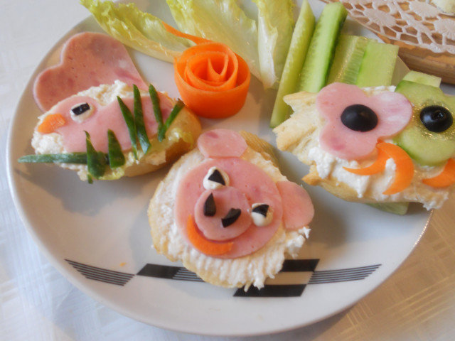 Jednostavni dečiji sendviči sa francuskim hlebom