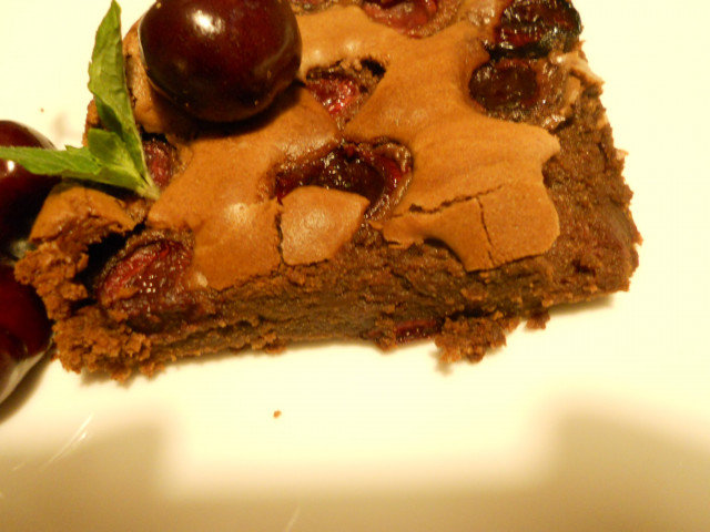Torta tenerina sa trešnjama (Tenerina alle ciliegie)