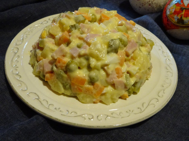 Novogodišnja ruska salata