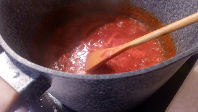 Klasičan paradajz sos