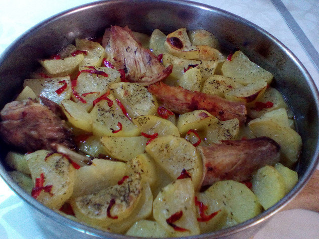 Pačetina sa krompirom i bujonom