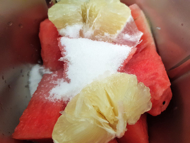 Gazirani letnji napitak sa lubenicom