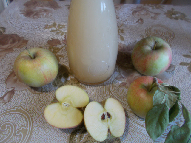 Moje uspešno domaće jabukovo sirće