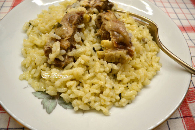 Kuvana jagnjetina sa pirinčem