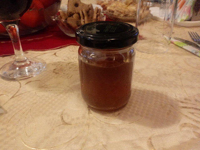 Borov med (Med od borovih iglica)