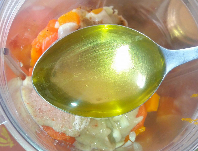 Karotinski humus sa bundevom i šargarepom