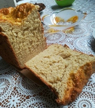 Pšenično-kukuruzni hleb u mini pekari