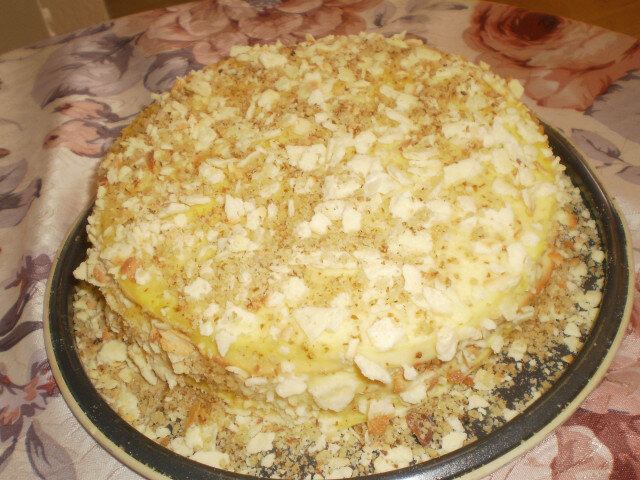 Torta Napoleon sa sitnim sirom i kremom od jaja