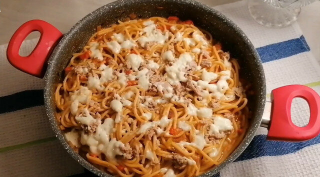 Špagete u sosu sa tunom
