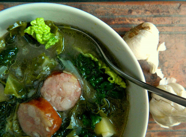 Caldo verde - brazilska supa od kelja i kobasice