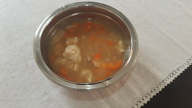 Supa sa teletinom i knedlama
