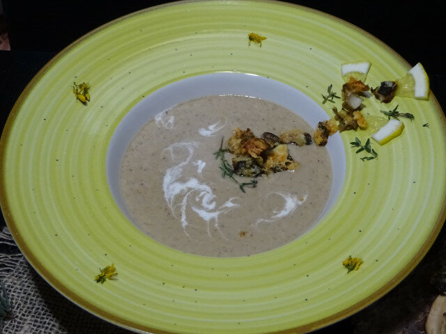 Aromatična krem supa od sušenog vrganja