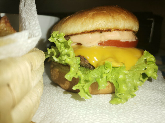 Brzi i jednostavni burgeri kod kuće