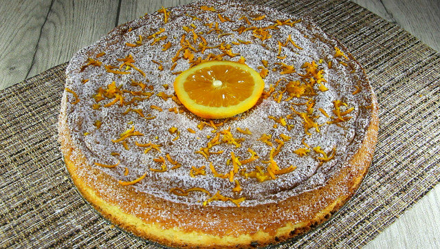 Bezglutenski kolač sa pomorandžom