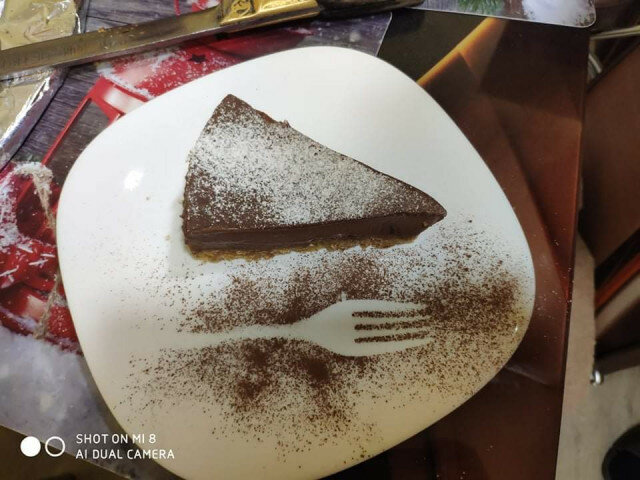 Mlečni čokoladni tart