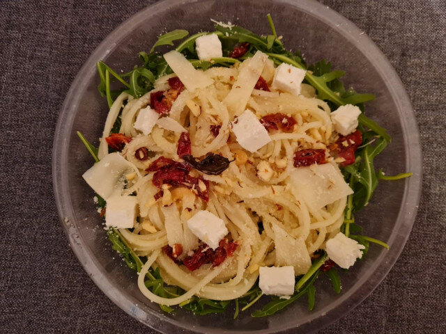 Mediteranska obrok salata