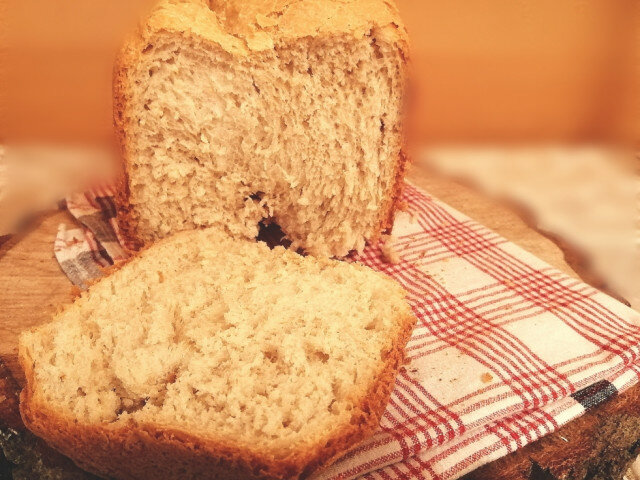 Jednostavan hleb u pekaču za hleb