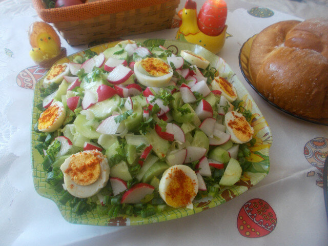 Praznična salata sa jajima za Uskrs