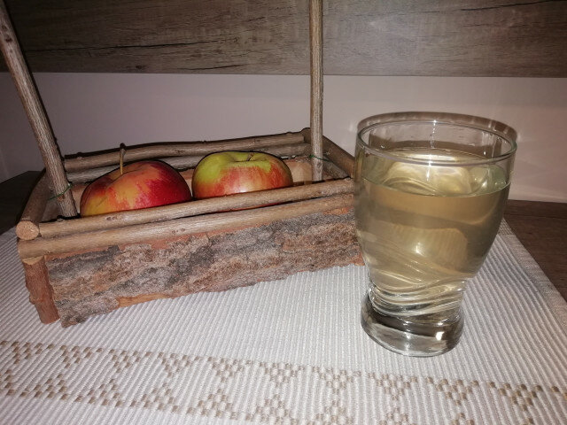 Moj sok od jabuka