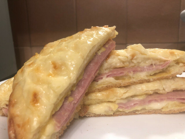 Croque monsieur - Francuski topli sendvič