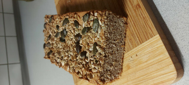 Jednostavan hleb od heljde bez glutena
