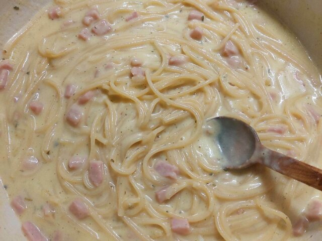 Jednostavne špagete Karbonara