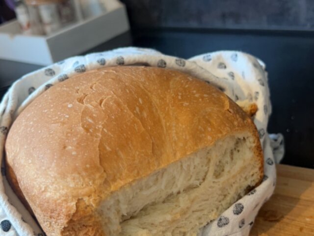 Francuski hleb u mini pekari
