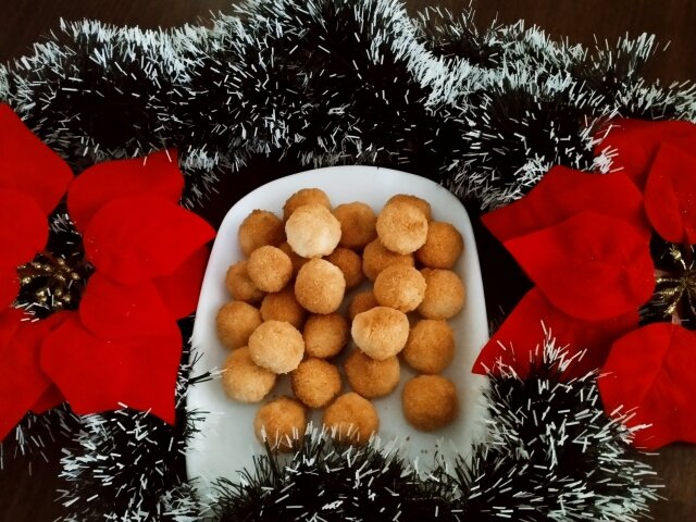 Jednostavni kokos kolači za Božić
