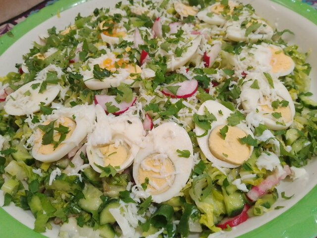 Praznična salata sa jajima za Uskrs
